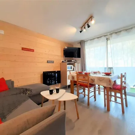 T3 6 Pers A St-lary-soulan Avec Balcon, Wifi Et Parking - Fr-1-457-318 * Vignec