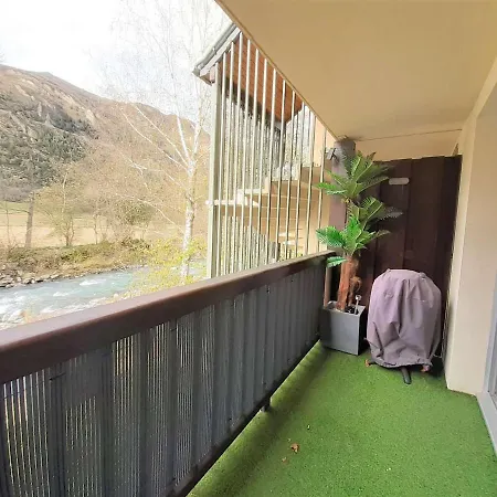 T3 6 Pers A St-lary-soulan Avec Balcon, Wifi Et Parking - Fr-1-457-318 *