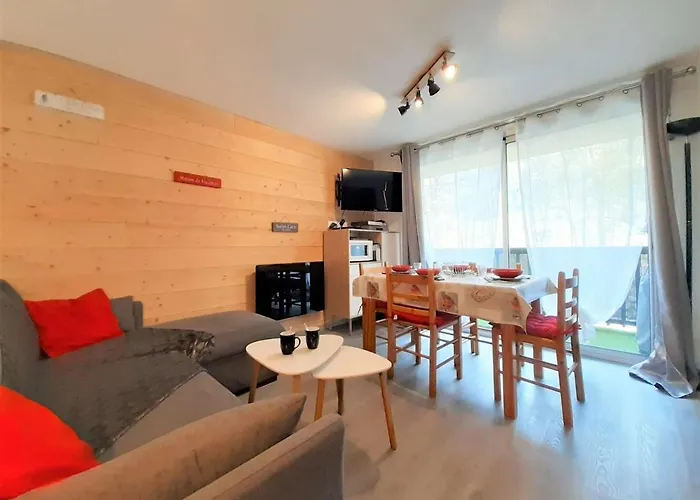 T3 6 Pers A St-lary-soulan Avec Balcon, Wifi Et Parking - Fr-1-457-318 * Vignec