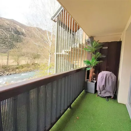 T3 6 Pers A St-lary-soulan Avec Balcon, Wifi Et Parking - Fr-1-457-318 *